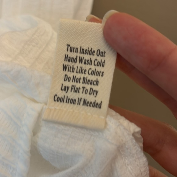 Flower and & Feather size Medium / Md chic boho blouse / top! - Picture 3 of 6